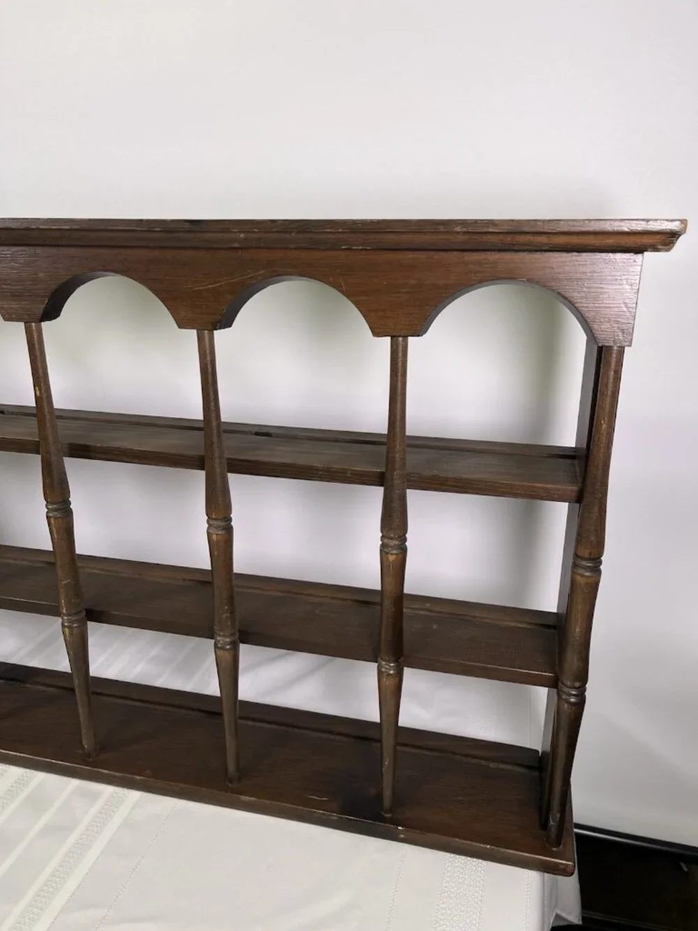 Vintage Colonial Revival Wooden Wall Shelf Spindle Knick Knack Rack Cottagecore